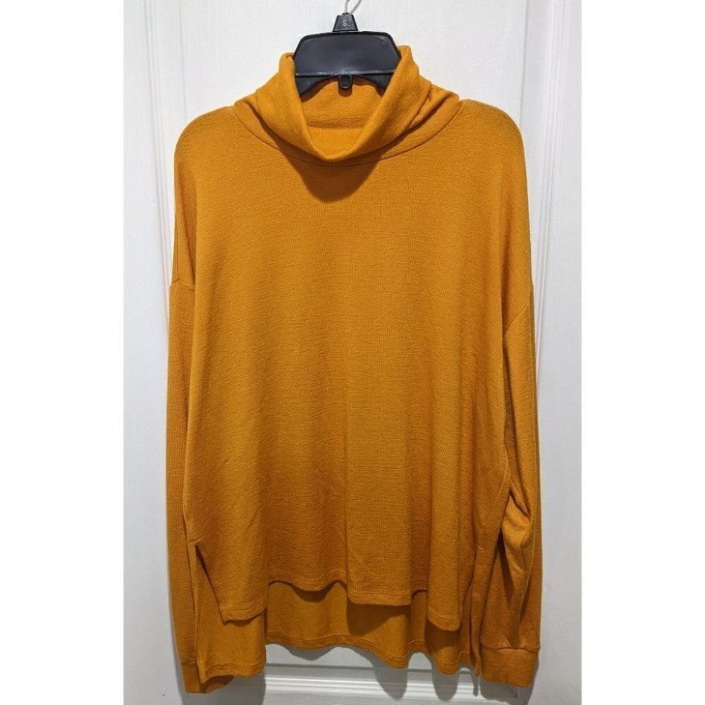 Aritzia Wilfred Free | Misha Turtleneck in Orange
